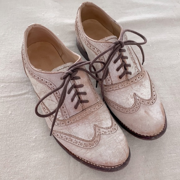 Bed Stu Shoes - Bed Stu Brand Cream Distressed Oxfords Size 8 - Cobbler Series - VGUC